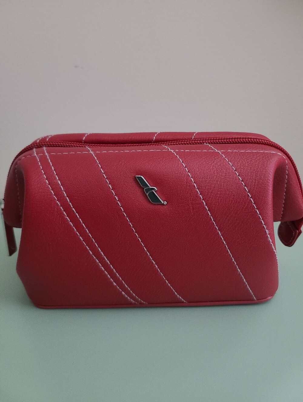 American Airlines Business Amenity Kit Centennial 100 Years Limited Edition